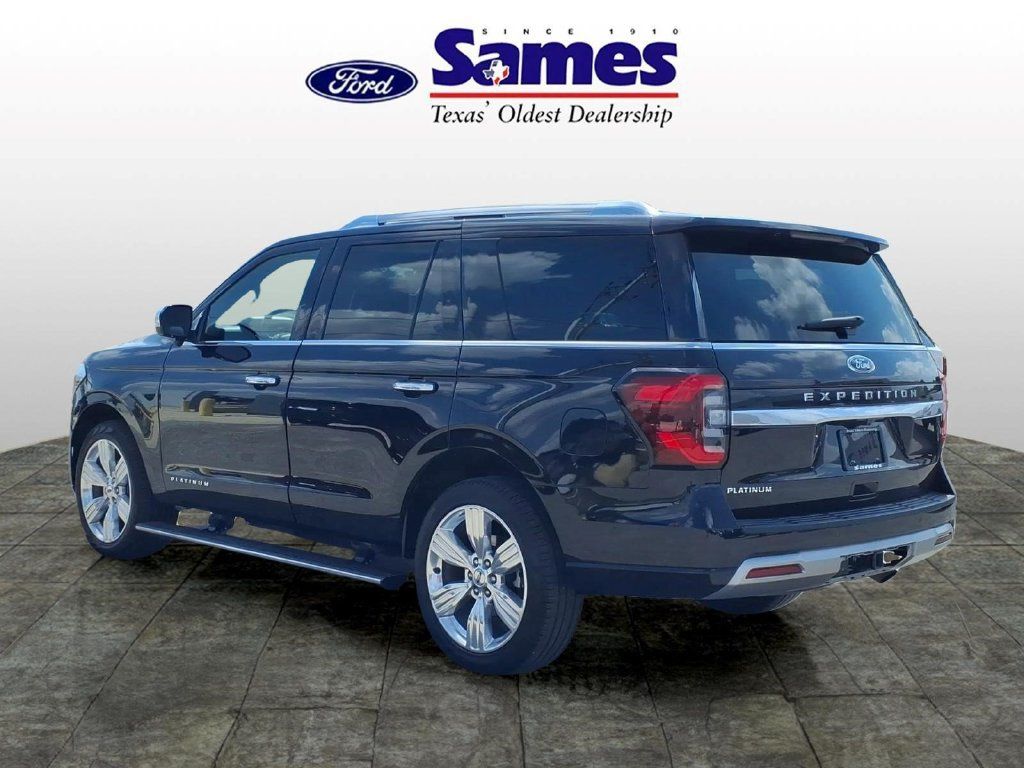 Used 2023 Ford Expedition Platinum RWD image 7