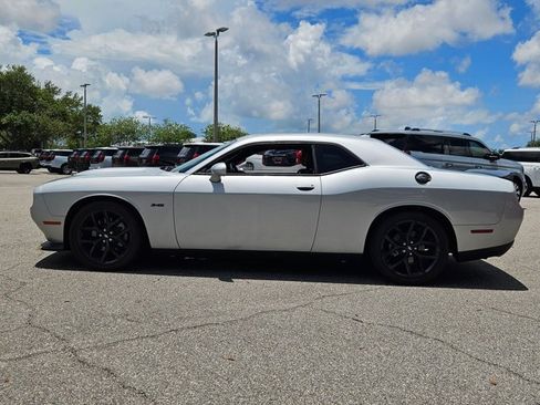 Used 2023 Dodge Challenger R/T w/ Plus Package RWD image 5