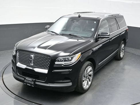 Used 2022 Lincoln Navigator Reserve AWD/4WD image 31