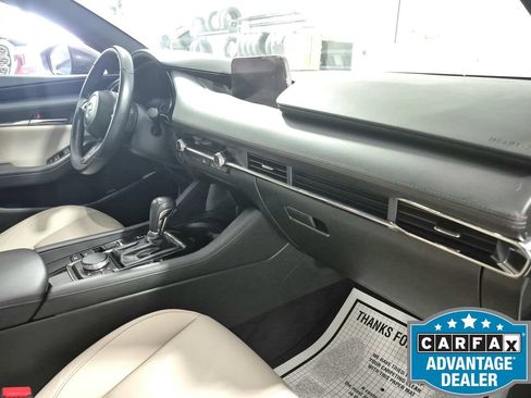 Used 2022 MAZDA MAZDA3 s FWD image 26