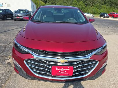 Used 2025 Chevrolet Malibu LT