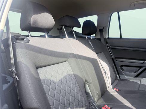 Used 2018 Volkswagen Atlas S image 27