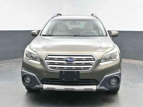 Used 2015 Subaru Outback 2.5i Premium AWD/4WD image 3
