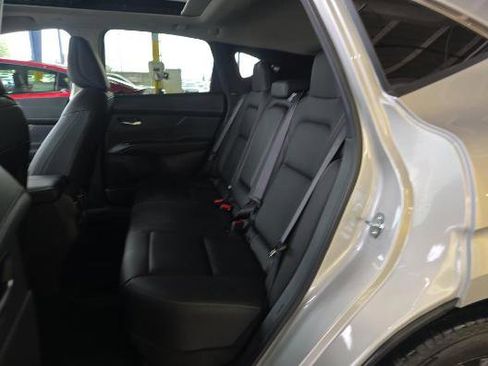 Used 2025 Nissan Murano SL image 12