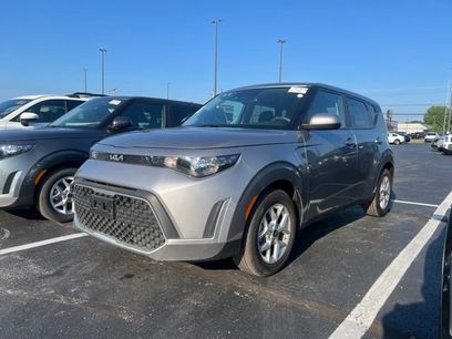 Certified 2025 Kia Soul LX w/ LX Technology Package