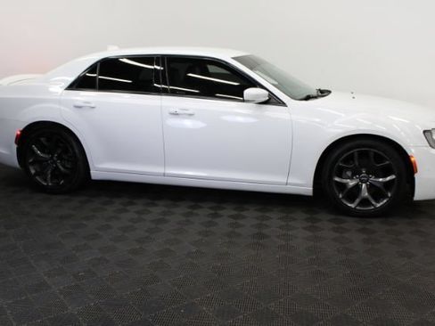 Used 2021 Chrysler 300 S RWD image 6
