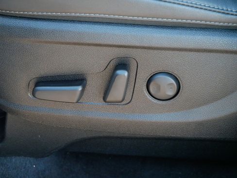 Used 2023 Kia Telluride S image 20