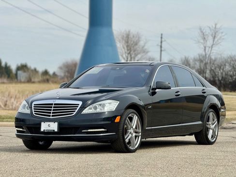 Used 2012 Mercedes-Benz S 350 BlueTEC 4MATIC image 4