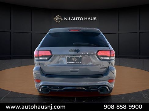 Used 2020 Jeep Grand Cherokee SRT AWD/4WD image 9