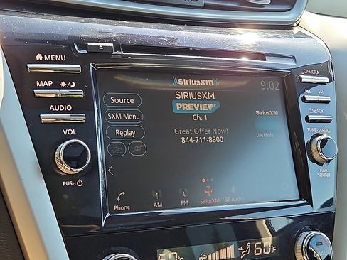 Certified 2020 Nissan Murano SL w/ Moonroof Package AWD/4WD image 17