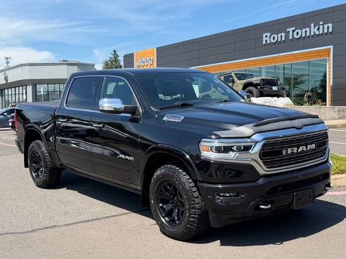 Used 2021 RAM 1500 Limited AWD/4WD image 2