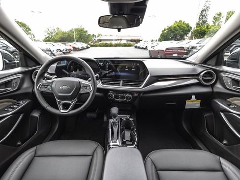 New 2026 Chevrolet Trax ACTIV w/ Driver Confidence Package FWD image 22