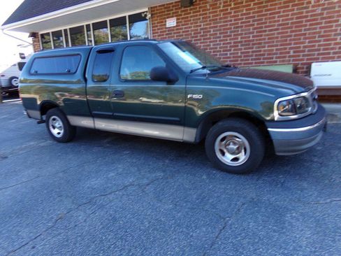 Used 2004 Ford F150 2WD SuperCab Heritage image 2