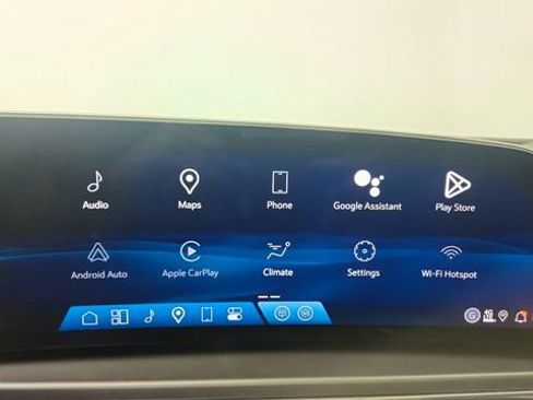 Used 2024 Cadillac Lyriq Tech image 46