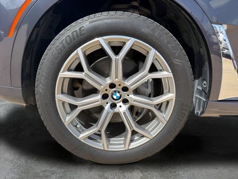 Used 2019 BMW X7 xDrive40i w/ Premium Package AWD/4WD image 12