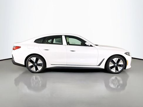 New 2026 BMW i4 eDrive40 w/ Premium Package RWD image 8