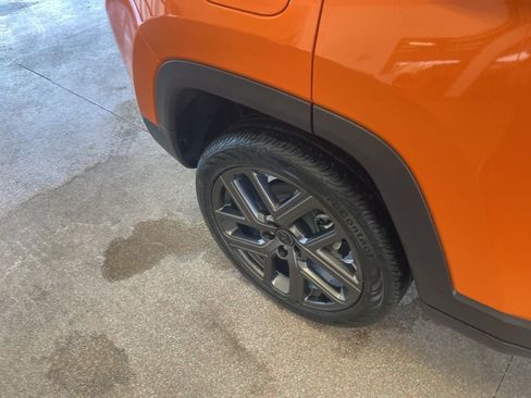 New 2026 Jeep Compass Limited image 19