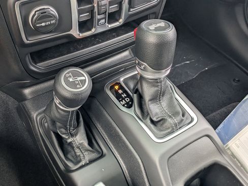 New 2025 Jeep Wrangler Sport S image 20