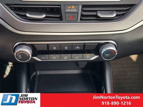 Used 2024 Nissan Altima 2.5 SR image 21