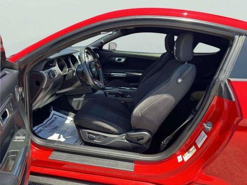 Used 2019 Ford Mustang Coupe w/ Equipment Group 101A RWD image 17