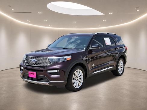 Used 2023 Ford Explorer King Ranch w/ Technology Package AWD/4WD image 3