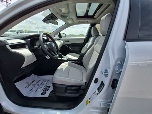 New 2026 Toyota Corolla Cross LE FWD image 13