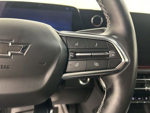 Used 2024 Chevrolet Traverse Z71 image 15