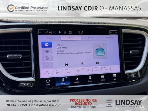 Used 2023 Chrysler Pacifica Touring-L FWD image 11