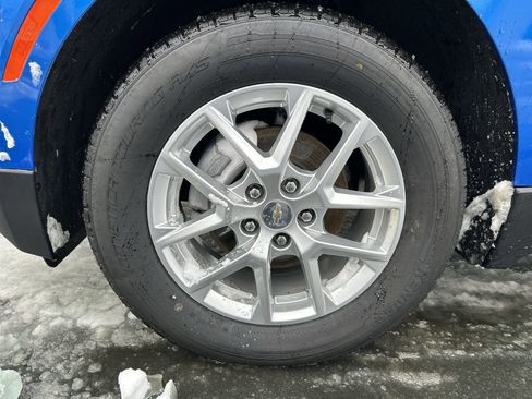 Used 2024 Chevrolet Equinox LT image 27