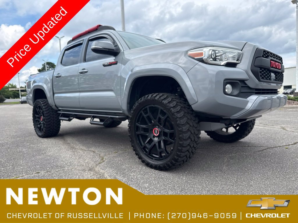Used 2021 Toyota Tacoma TRD Sport AWD/4WD image 21