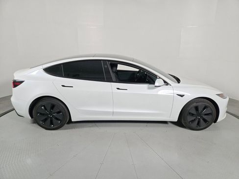 Used 2025 Tesla Model 3 Long Range RWD image 6