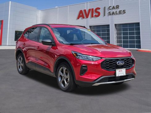 Used 2025 Ford Escape ST-Line AWD/4WD image 9