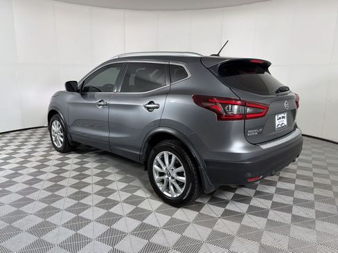 Used 2022 Nissan Rogue Sport SV AWD/4WD image 3
