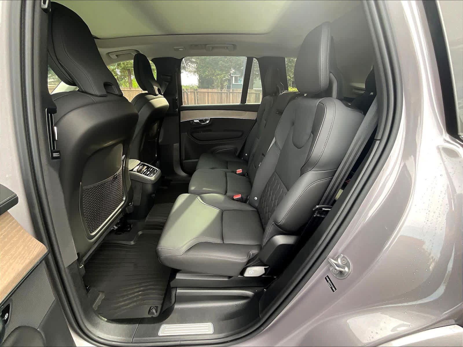 New 2026 Volvo XC90 B5 Plus w/ Protection Package AWD/4WD image 12