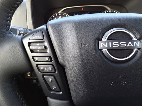 Certified 2024 Nissan Frontier SV w/ Technology Package image 17