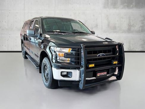 Used 2017 Ford F150 XL w/ Equipment Group 101A Mid image 3