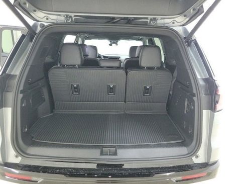 New 2026 GMC Acadia Denali image 6