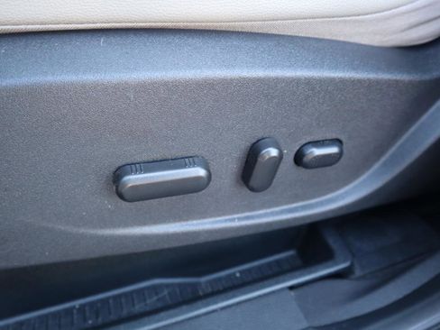 Used 2017 Ford Escape Titanium AWD/4WD image 60