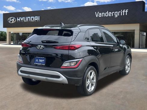Used 2023 Hyundai Kona SEL FWD image 11