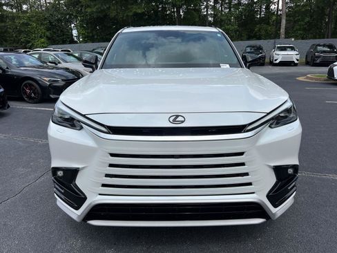 New 2026 Lexus TX 500h AWD image 2