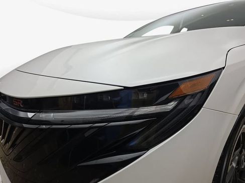 New 2026 Nissan Sentra SR w/ SR Premium Package FWD image 29