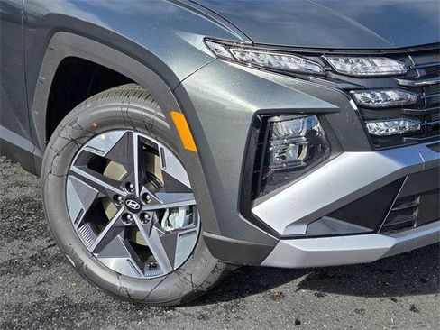 New 2026 Hyundai Tucson SEL image 8