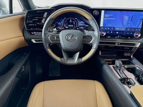 Certified 2025 Lexus RX 350 Premium FWD image 24