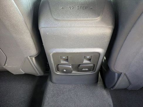 Used 2022 Ford Bronco Badlands AWD/4WD image 15