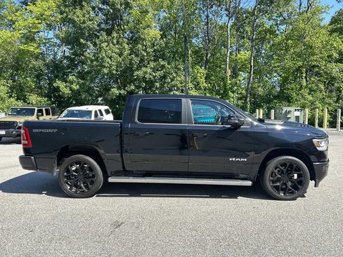 Used 2023 RAM 1500 Laramie AWD/4WD image 2