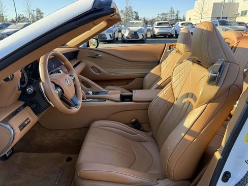 Used 2021 Lexus LC 500 Convertible image 14