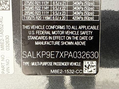 Used 2023 Land Rover Range Rover SE AWD/4WD image 27
