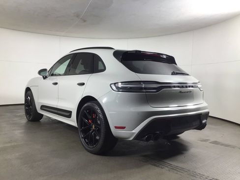 Certified 2023 Porsche Macan GTS w/ Sport Chrono Package AWD/4WD image 3