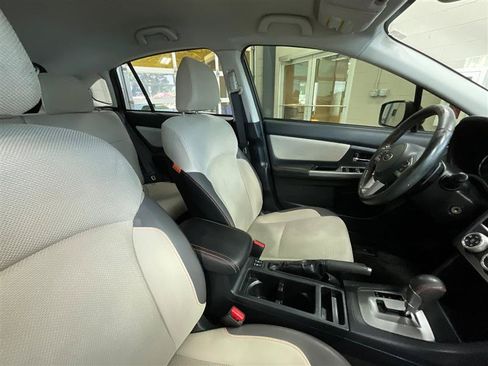 Used 2016 Subaru Crosstrek 2.0i Premium AWD/4WD image 31