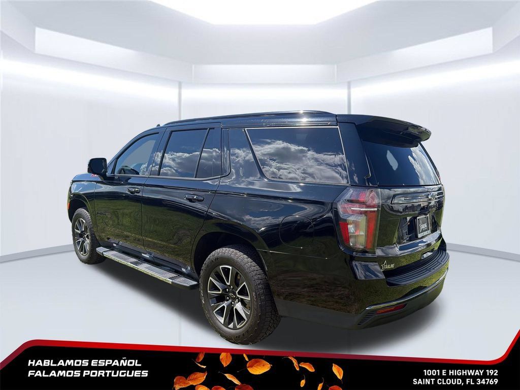 Used 2022 Chevrolet Tahoe Z71 w/ Z71 Off-Road Package AWD/4WD image 3